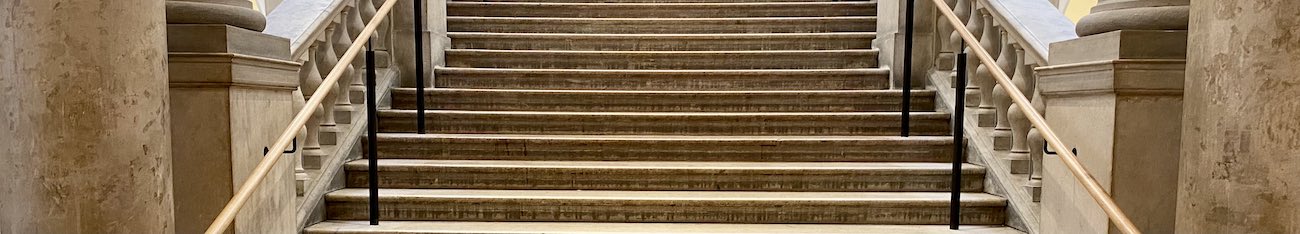 Stiegenhaus auf der Uni Wien
